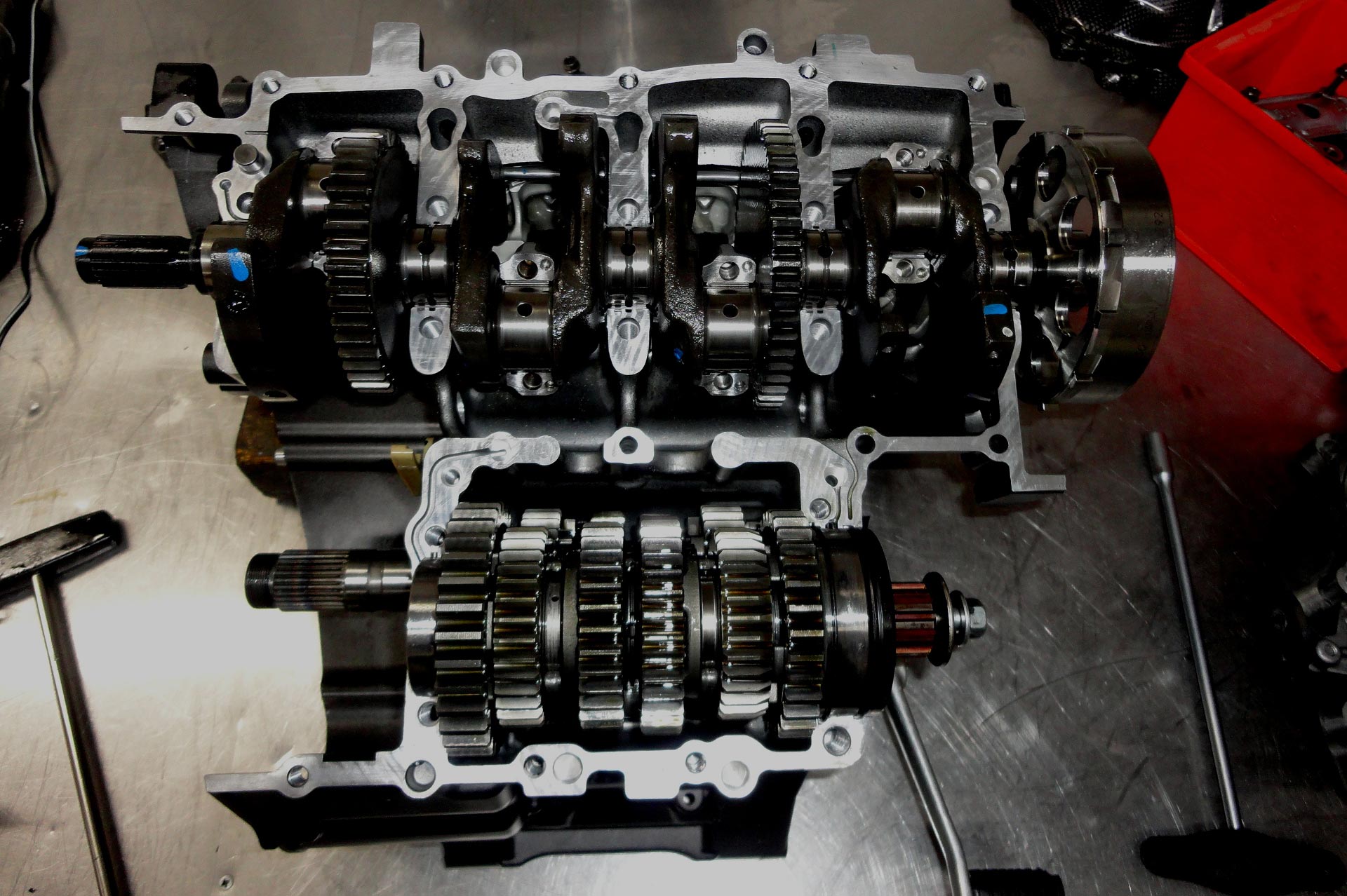 Haller-Motos-Jegenstorf_Hintergrund_Ueber-Uns_03