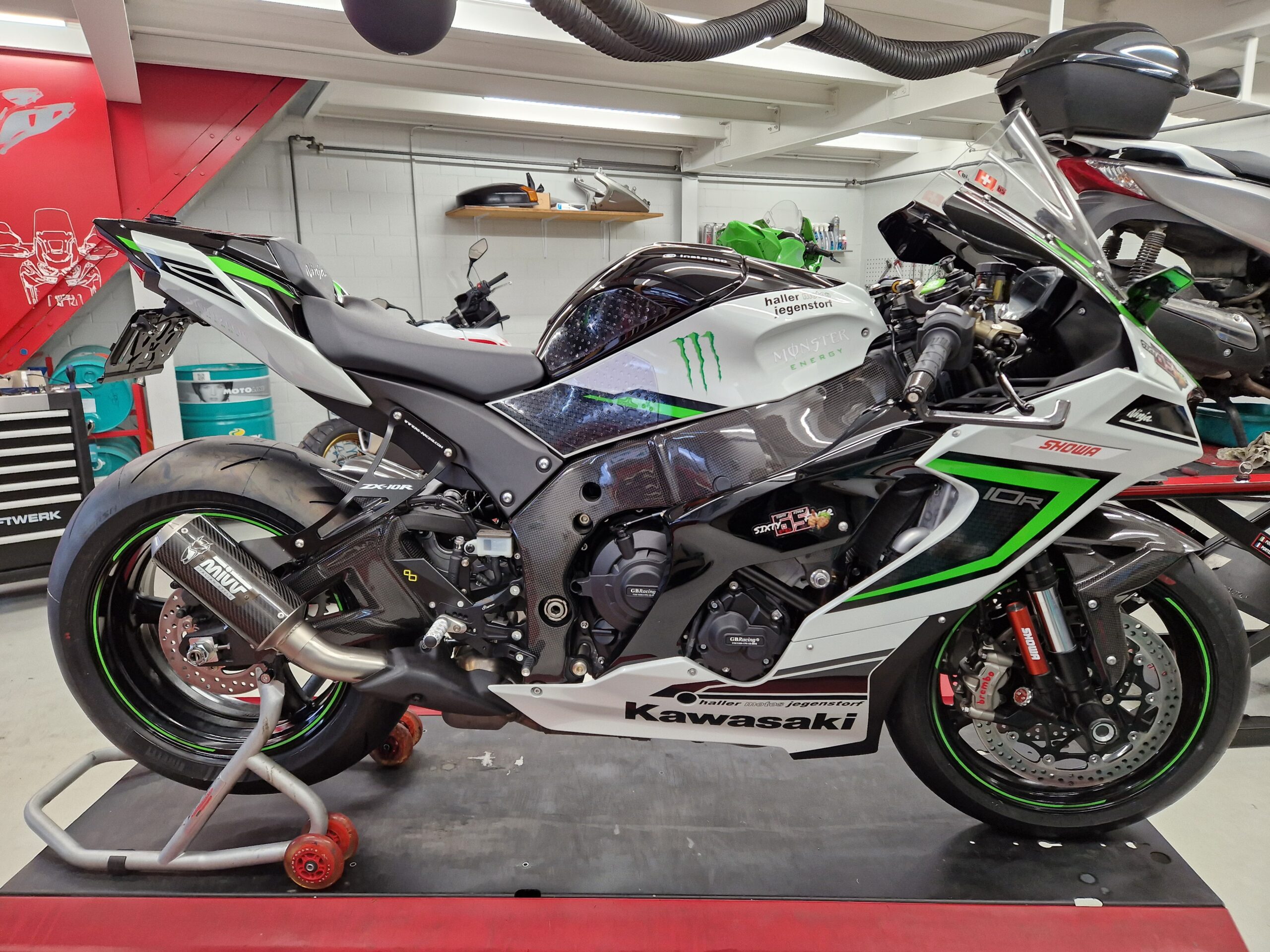 KAWASAKI ZX10R SUPERBIKE 2023